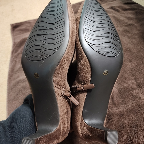 East 5th Brown Heeled Boots - Picture 3 of 3